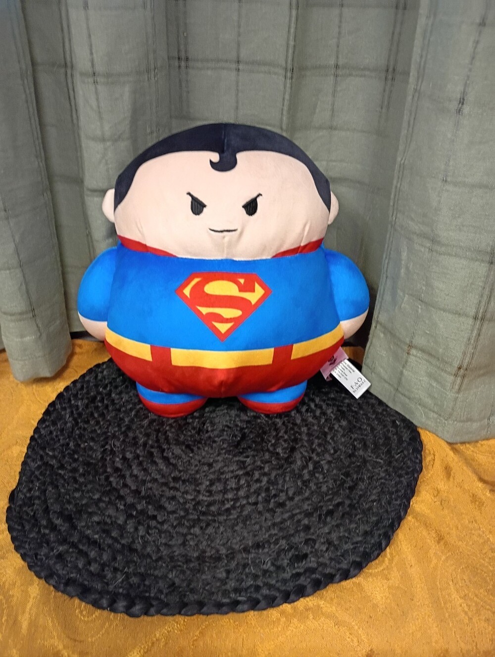 NWOT FAO Schwarz DC Superman Blob Plush Character Size 10"